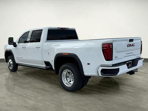 2026 GMC Sierra 3500 Denali
