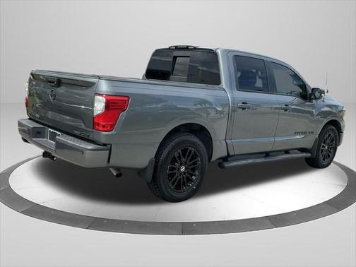 2018 Nissan Titan SV