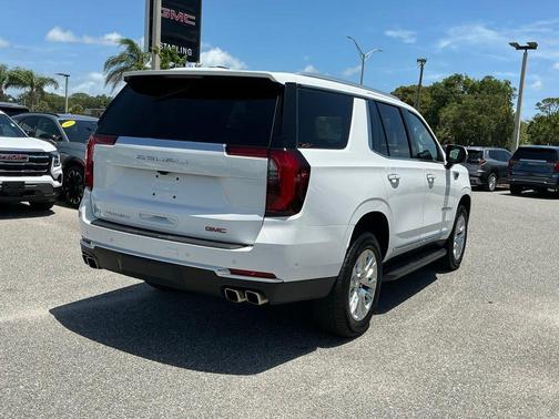 Summit White 2025 GMC Yukon Denali