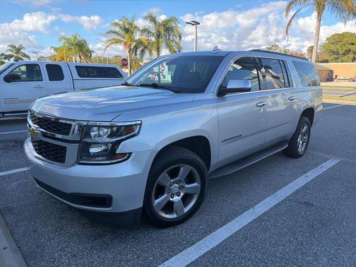 2020 Chevrolet Suburban LT