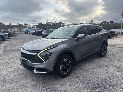 2024 Kia Sportage LX