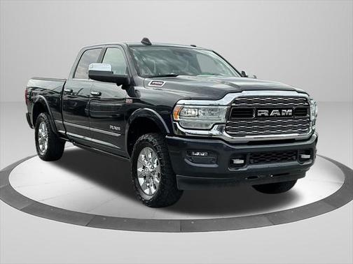 2019 RAM 2500 Limited Crew Cab 4x4 6'4' Box