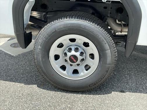 2025 GMC Sierra 2500 Base