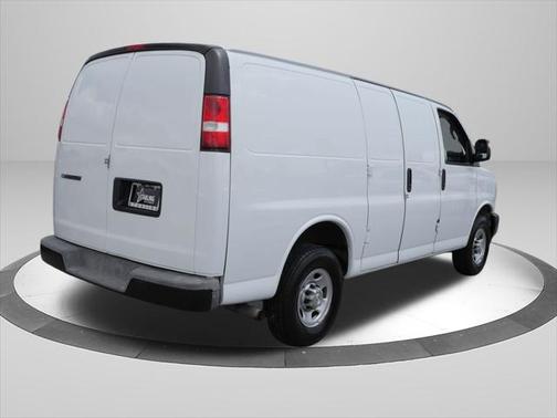 2020 Chevrolet Express 2500 RWD 2500 Regular Wheelbase WT
