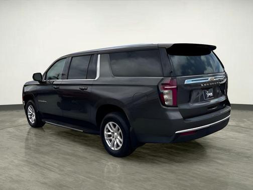 2021 Chevrolet Suburban LT