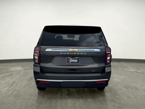 2021 Chevrolet Suburban LT