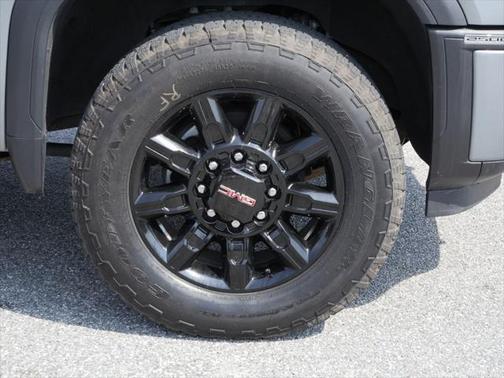 2024 GMC Sierra 2500 AT4