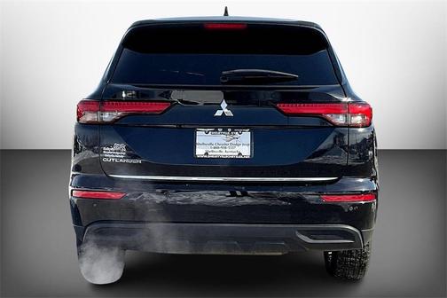 2022 Mitsubishi Outlander ES
