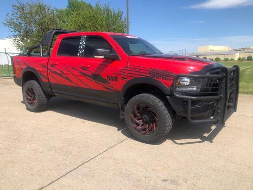 Flame Red Clearcoat 2018 RAM 1500 Rebel