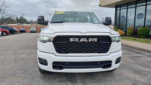2025 RAM 1500 Big Horn/Lone Star