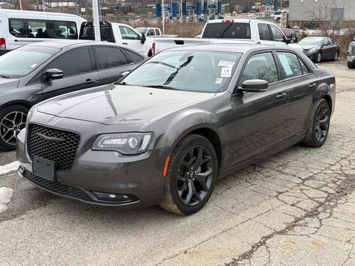 2023 Chrysler 300 S