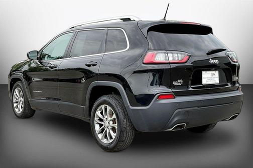 Diamond Black 2019 Jeep Cherokee Latitude Plus
