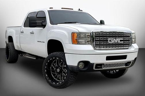 Summit White 2014 GMC Sierra 2500 Denali