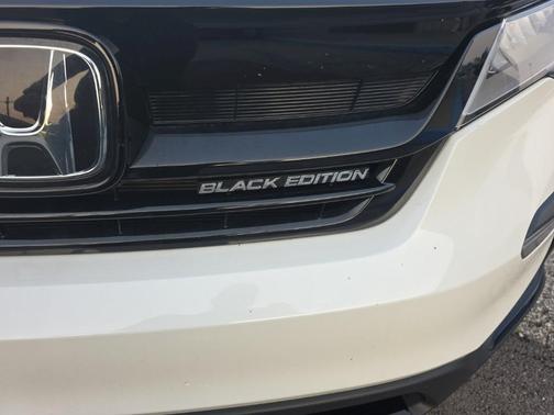 2021 Honda Pilot Black Edition