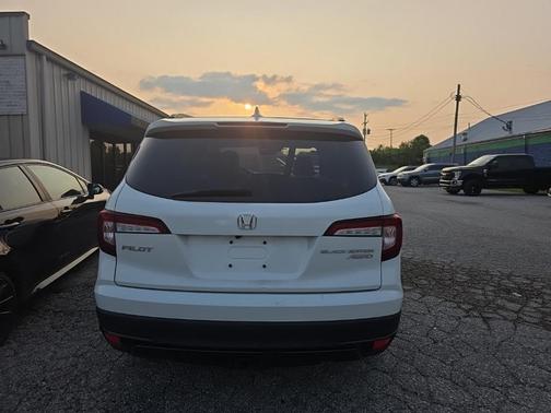 2021 Honda Pilot Black Edition