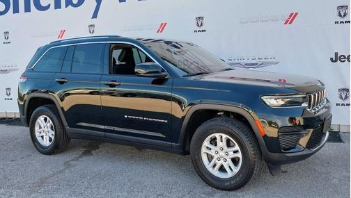 2023 Jeep Grand Cherokee Laredo