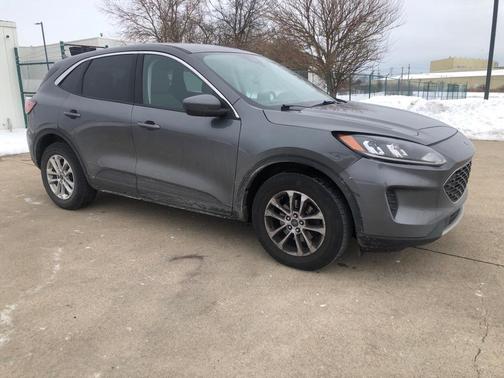 2021 Ford Escape SE