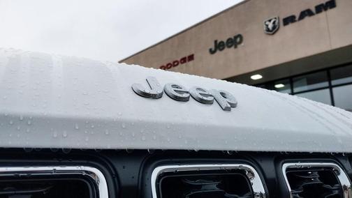 2025 Jeep Grand Cherokee Laredo X