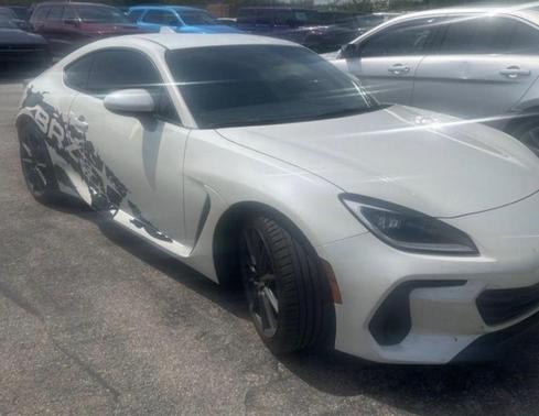 Crystal White Pearl 2024 Subaru BRZ Limited