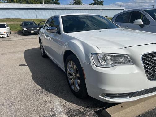 2016 Chrysler 300C Base
