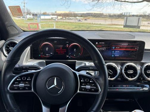 2023 Mercedes-Benz GLB 250 Base 4MATIC