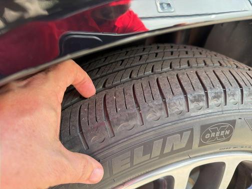 Pitch Black Clearcoat 2019 Dodge Challenger SXT