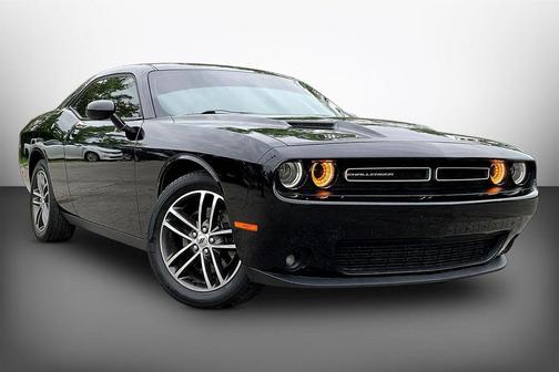 Pitch Black Clearcoat 2019 Dodge Challenger SXT