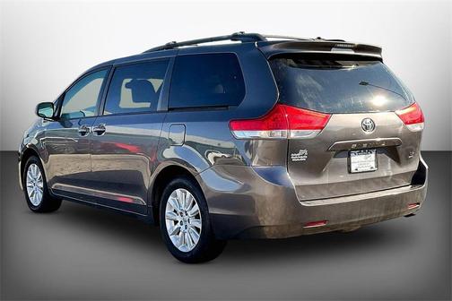 2013 Toyota Sienna LE