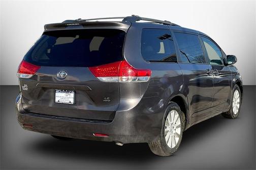 2013 Toyota Sienna LE