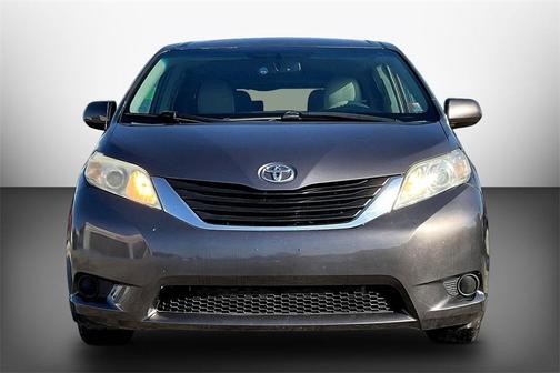 2013 Toyota Sienna LE