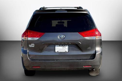 2013 Toyota Sienna LE