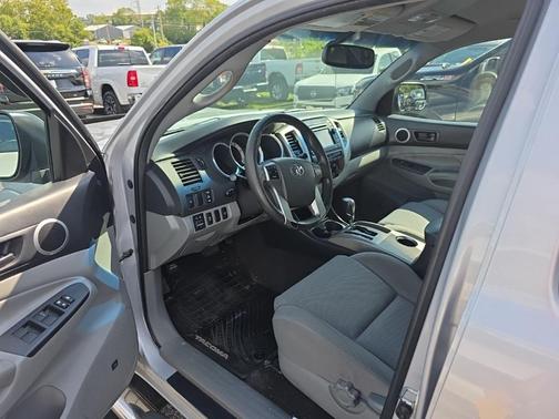 2012 Toyota Tacoma 