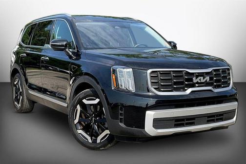 Ebony Black 2025 Kia Telluride S