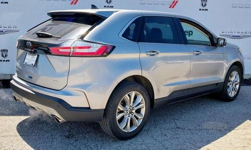2023 Ford Edge Titanium