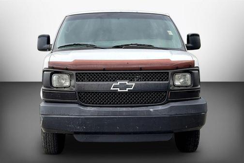 Summit White 2008 Chevrolet Express 2500 Cargo