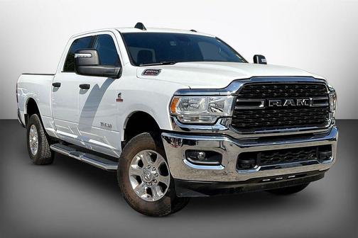 Bright White Clearcoat 2024 RAM 2500 Big Horn