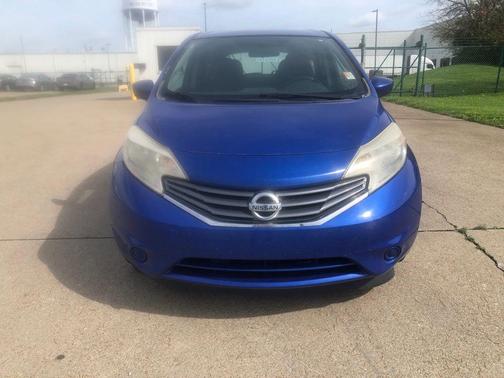 2016 Nissan Versa Note SV