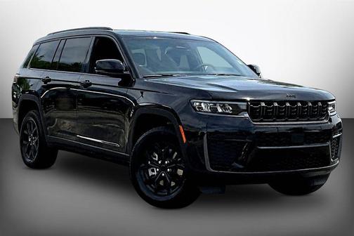 Diamond Black 2026 Jeep Grand Cherokee L Altitude