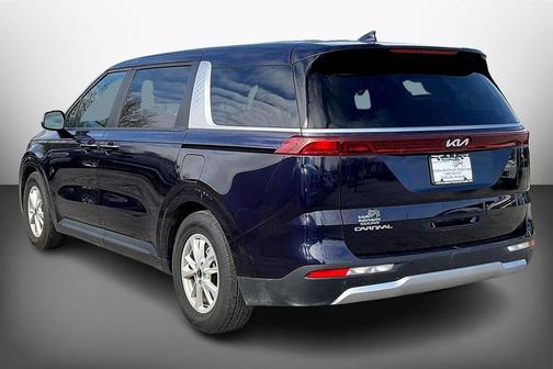 2024 Kia Carnival LX Seat Package