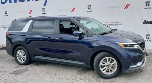 2024 Kia Carnival LX Seat Package