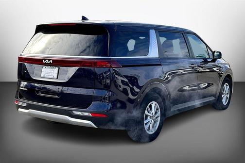2024 Kia Carnival LX Seat Package