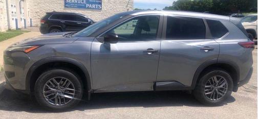 Gun Metallic 2023 Nissan Rogue S