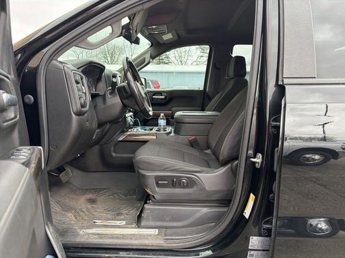 Black 2021 Chevrolet Silverado 1500 LT Trail Boss