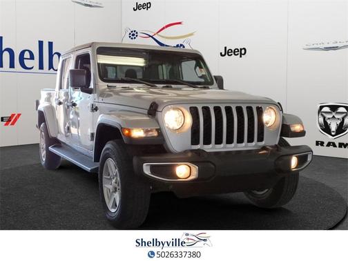 2022 Jeep Gladiator Sport