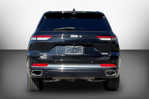 Diamond Black 2024 Jeep Grand Cherokee Overland