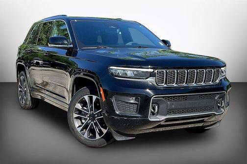 Diamond Black 2024 Jeep Grand Cherokee Overland
