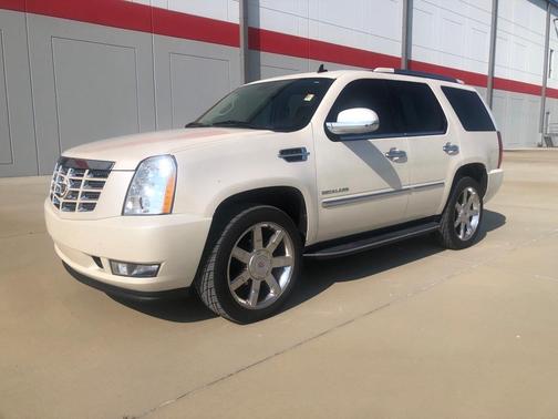 2012 Cadillac Escalade Luxury