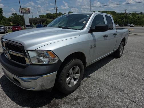 2018 RAM 1500 ST