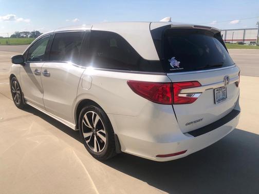 2019 Honda Odyssey Elite