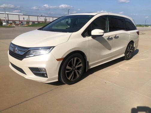 2019 Honda Odyssey Elite